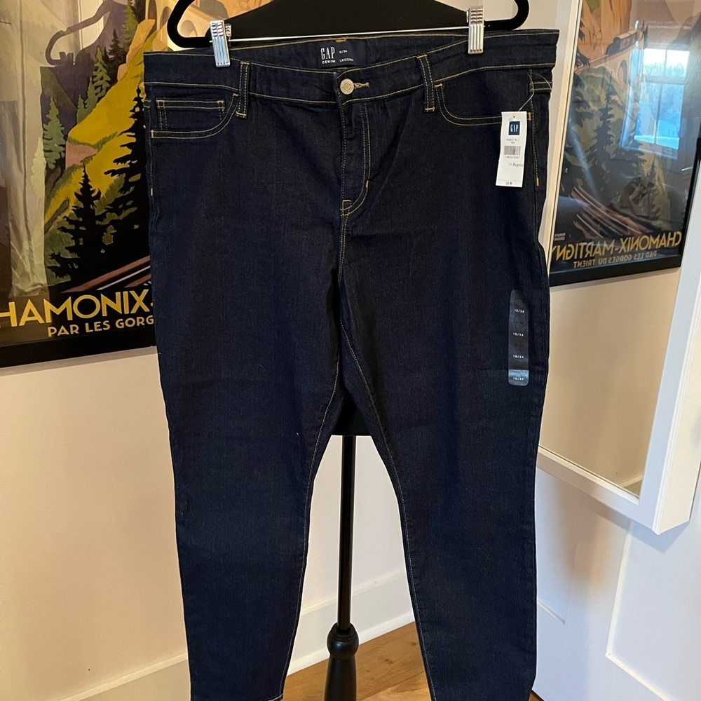 NWT Gap denim legging dark wash size 18/34